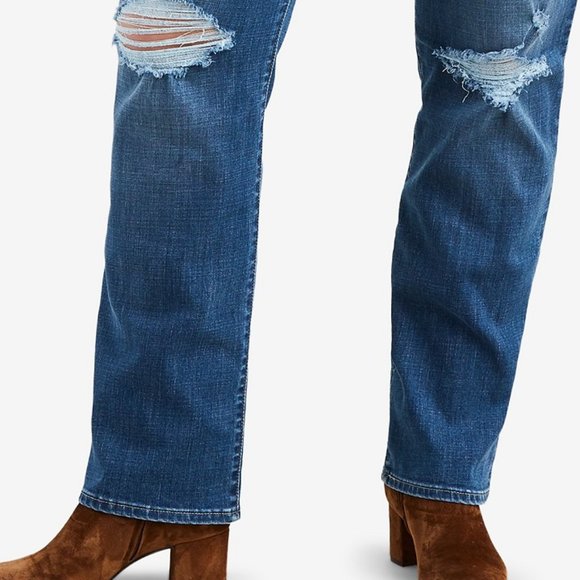 Levi's Plus Size 414 Distressed Straight Jeans - Picture 5 of 5